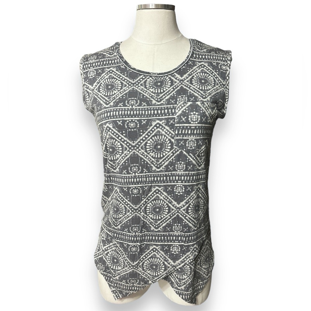 LOVEAPPELLA Layered Front Grendon Knit Tank